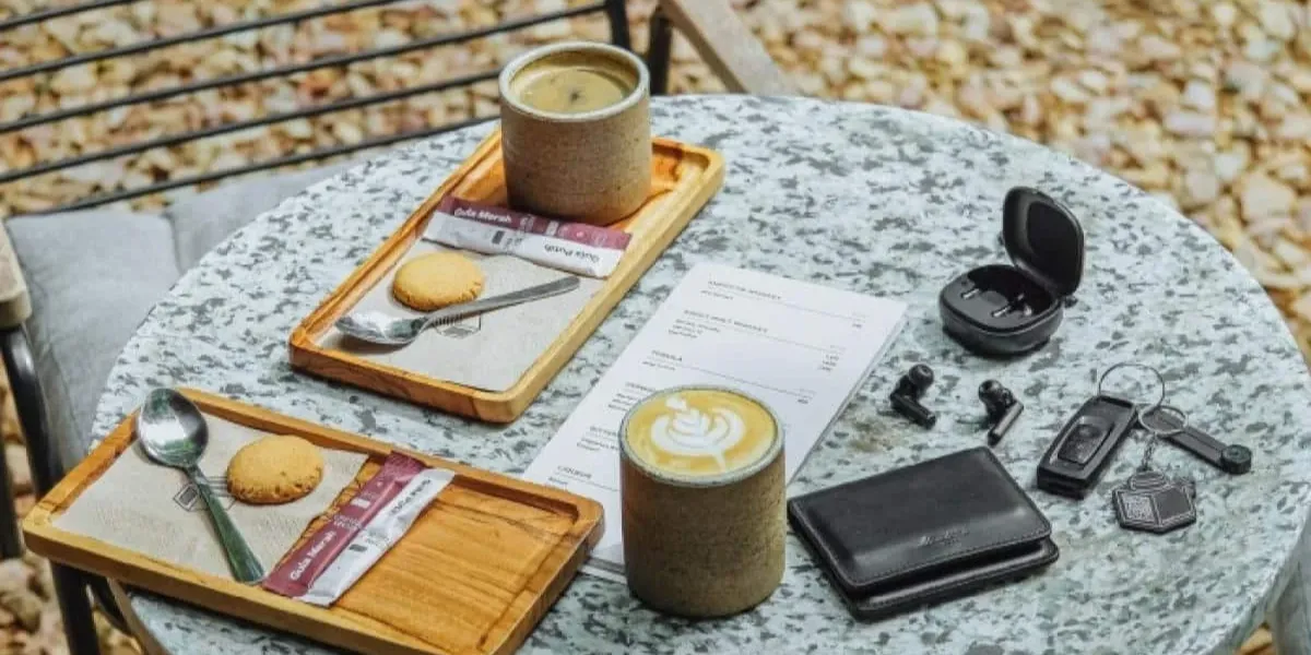 Kafe Offline dan Online: Bagaimana Mengelolanya?